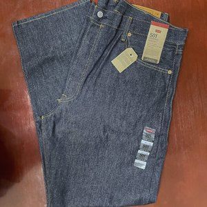 NWT Men's Levi's Jeans Shrink-to-Fit